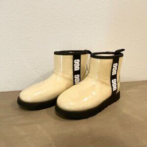UGG Classic Clear Mini II Boots – Natural/Black, Waterproof, Size 8 Womens
